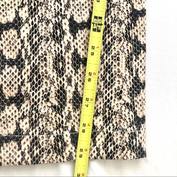 NWOT DBernstein snake print faux leather pants S - Picture 7 of 10
